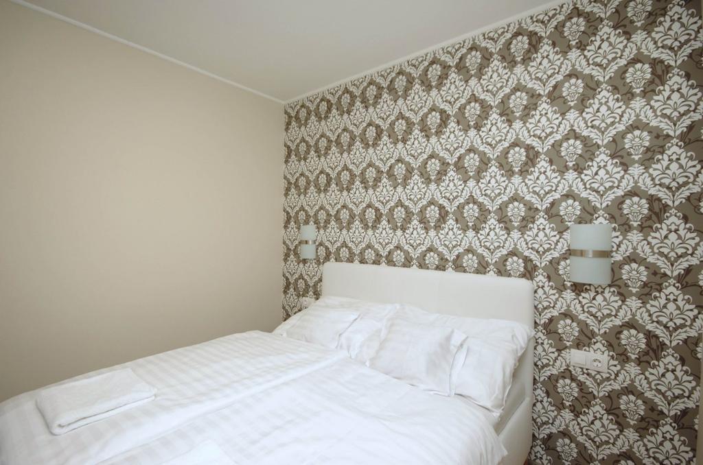 Mosoly Deluxe Apartman Дьюла Экстерьер фото